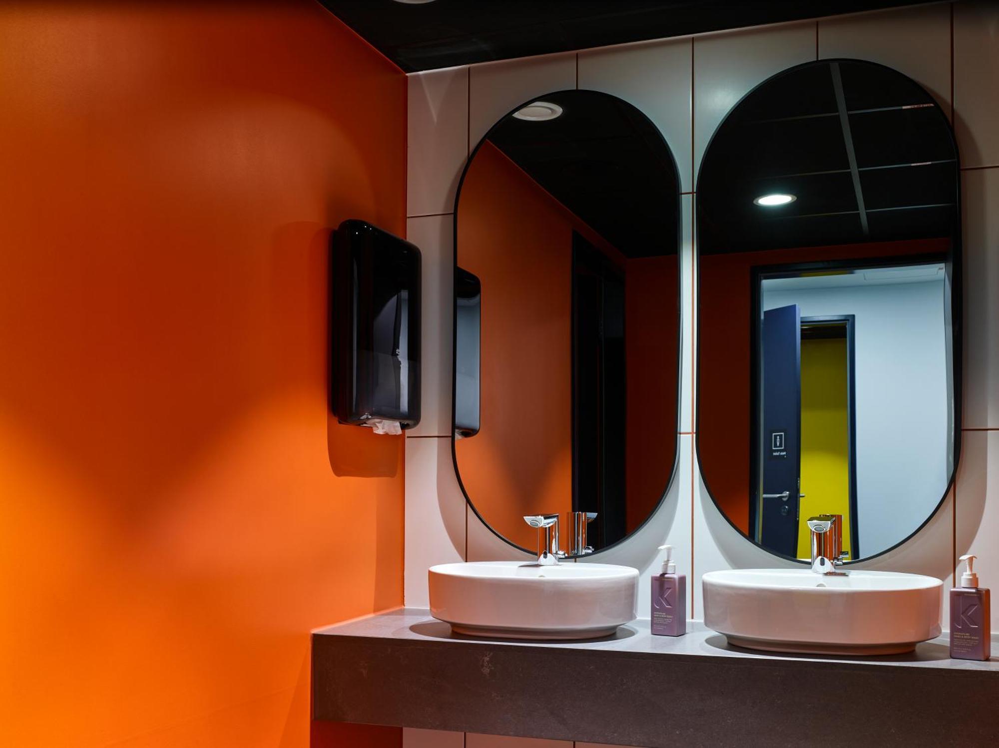 Tribe Baden-Baden Hotel Bagian luar foto